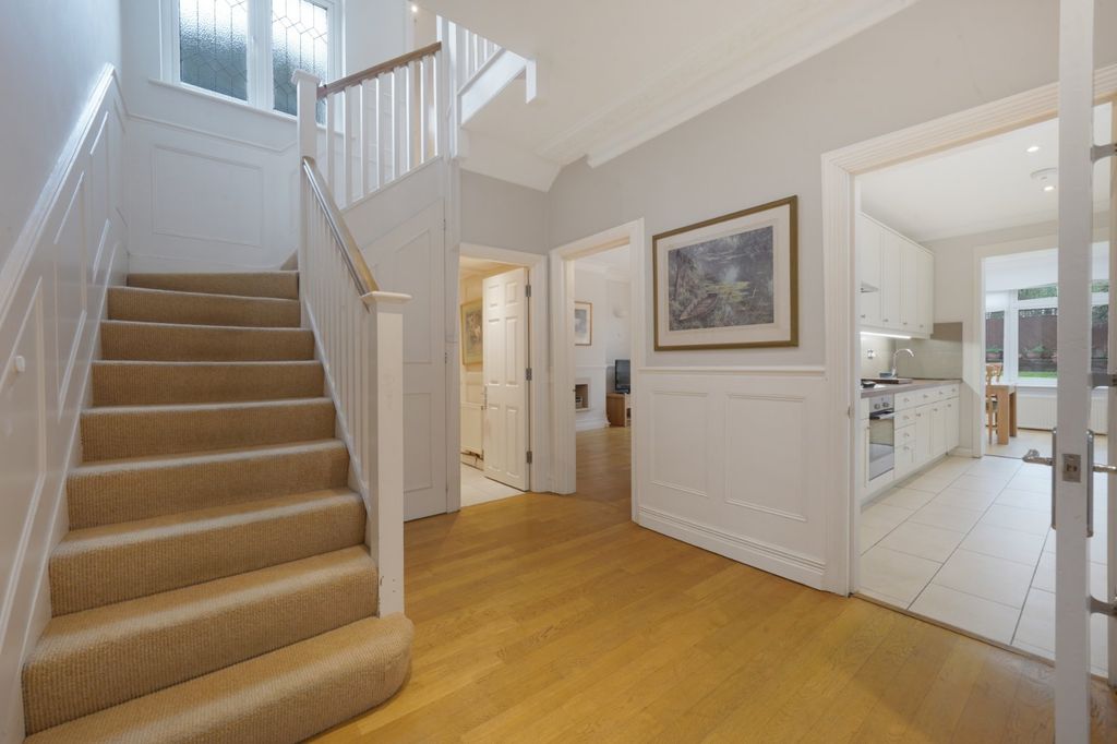 Property photo 2 of 14 Picture No. 05