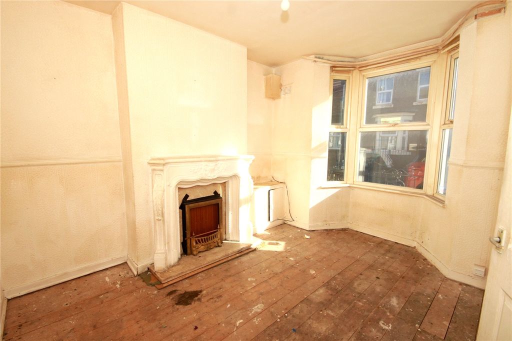 Property photo 2 of 14 Picture No. 01