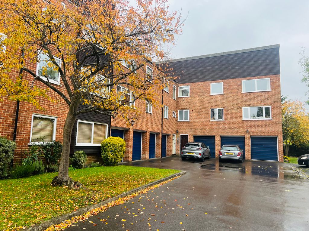 Property photo 1 of 10 Exterior