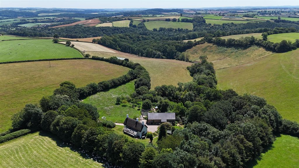 Property photo 2 of 32 Dji_20260703120246_0285_D.Jpg