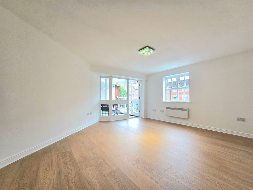 Property photo 1 of 12 1