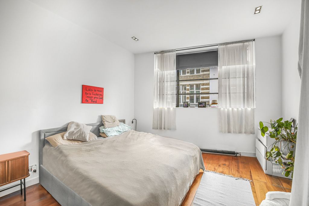 Property photo 3 of 10 Picture No. 23