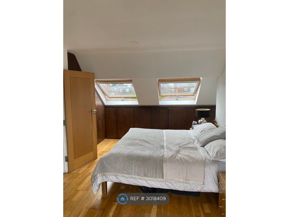Property photo 1 of 4