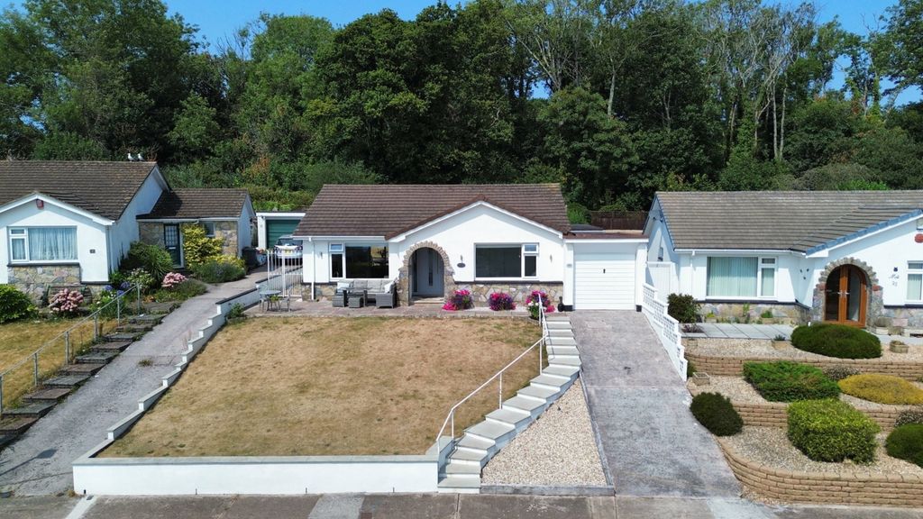 Property photo 1 of 26