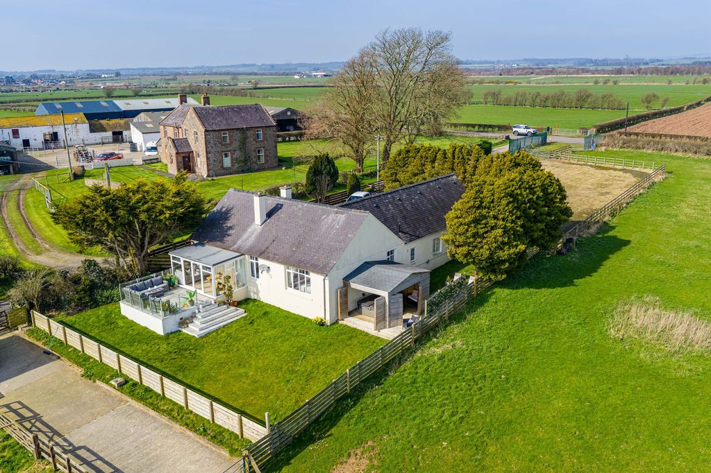 Property photo 1 of 36