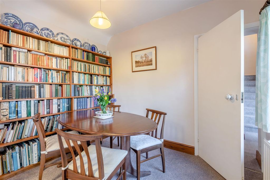 Property photo 3 of 22 Kitchen/Dining Area