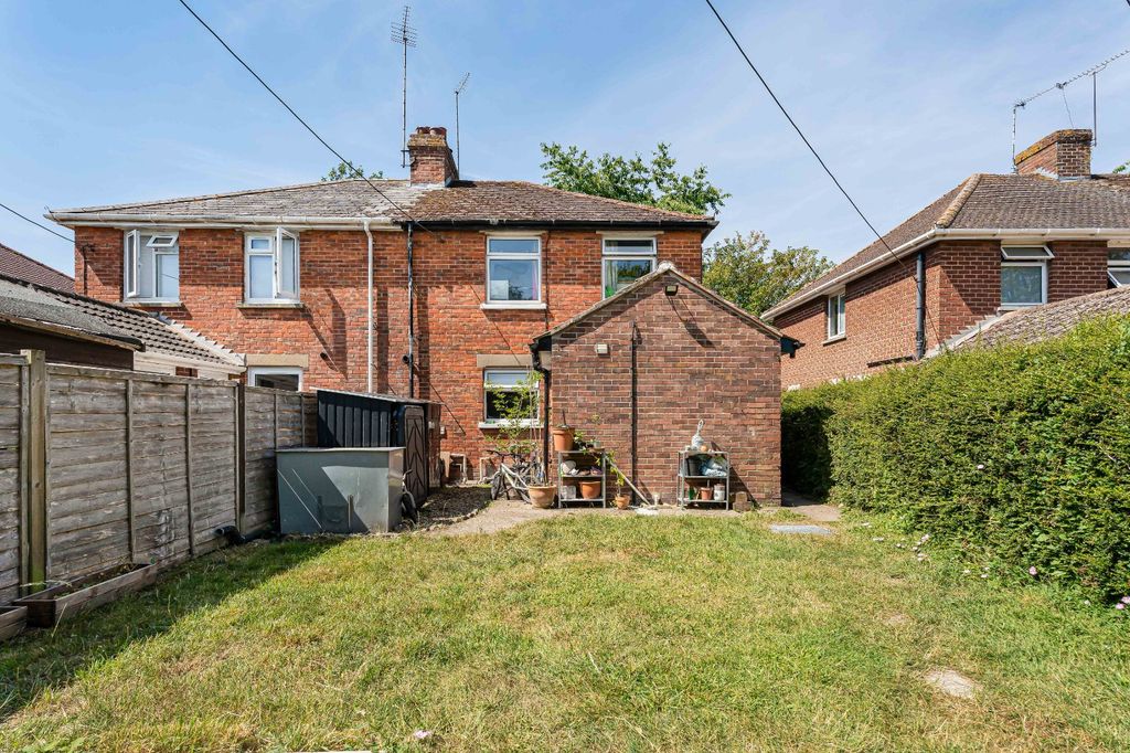 Property photo 1 of 19 Picture No. 32