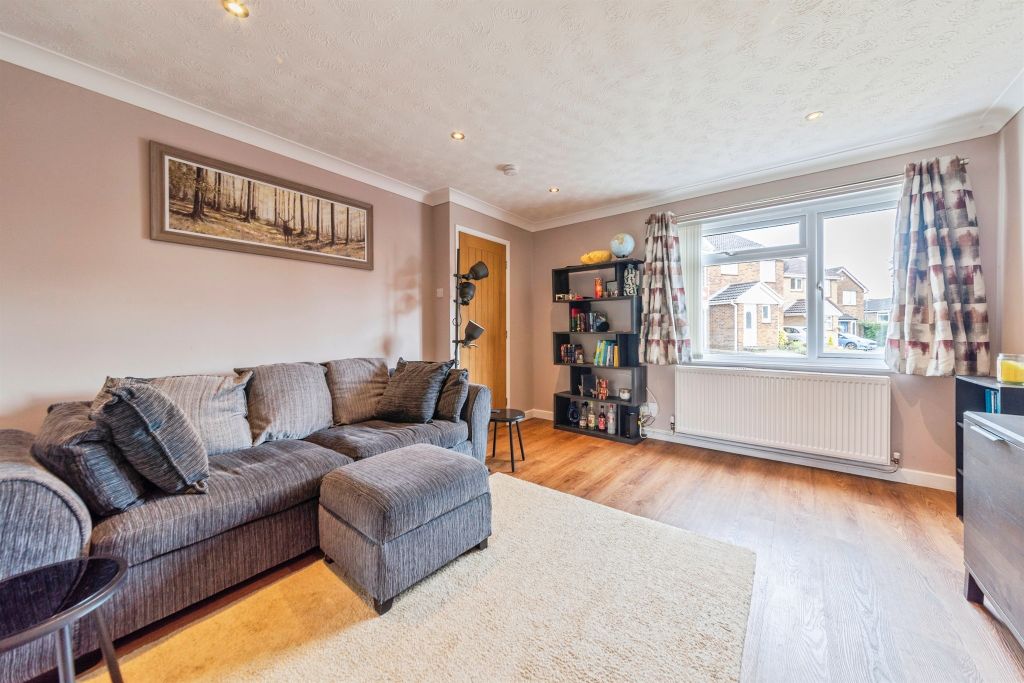 Property photo 3 of 17