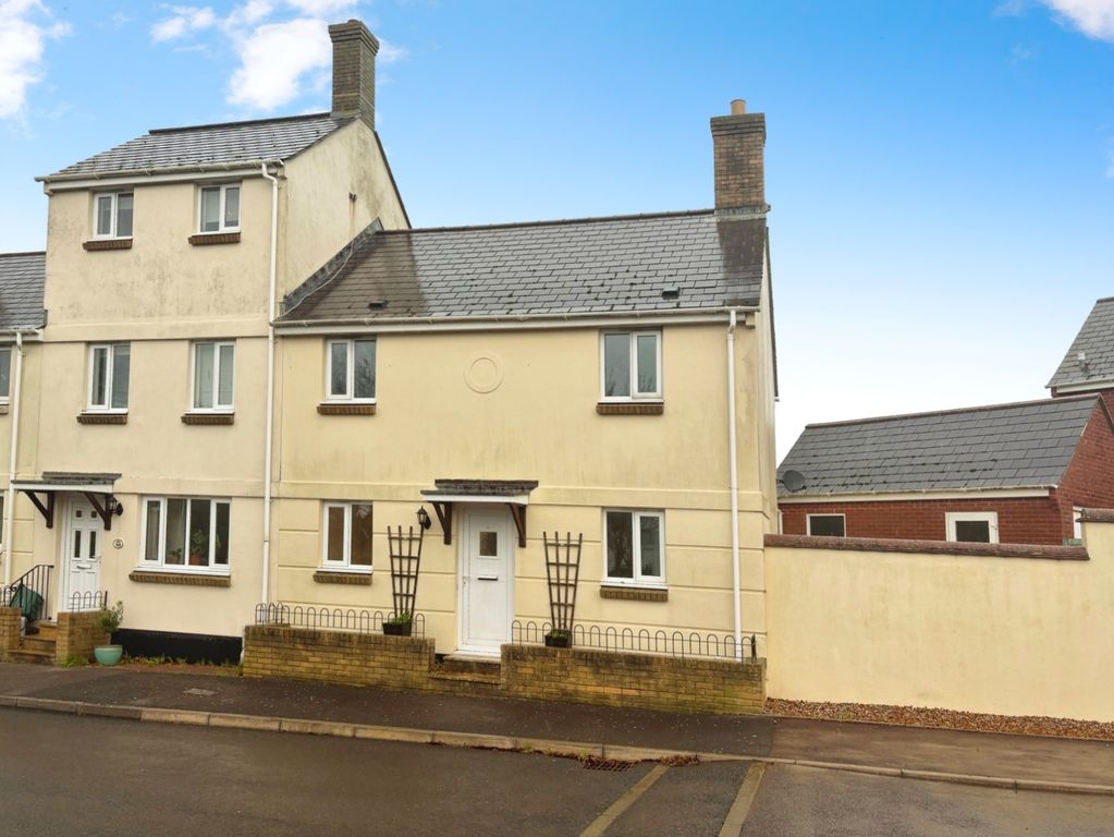 Property photo 2 of 12 Pbox-Img.Jpg
