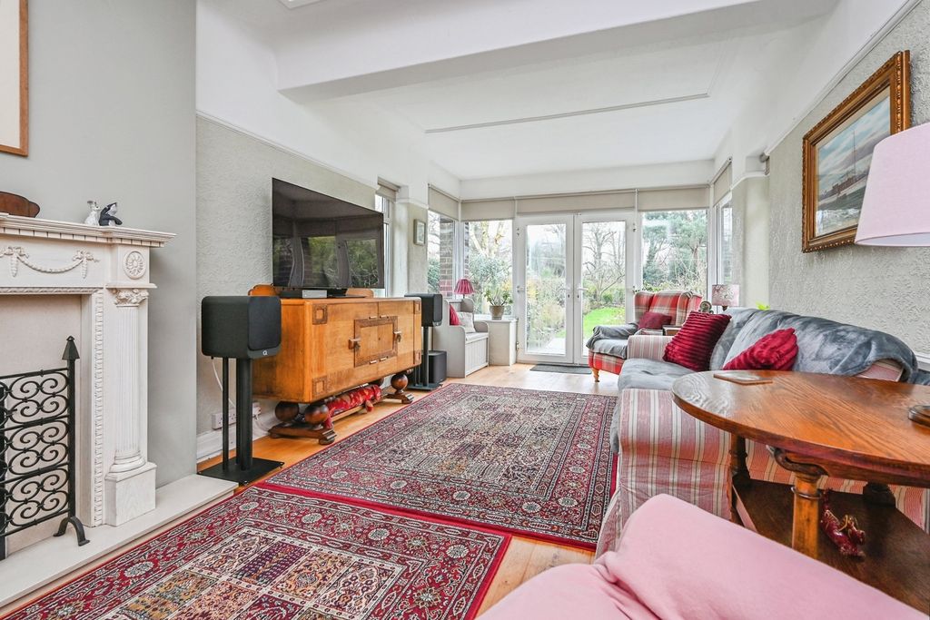 Property photo 2 of 17 Pbox-Img.Jpg