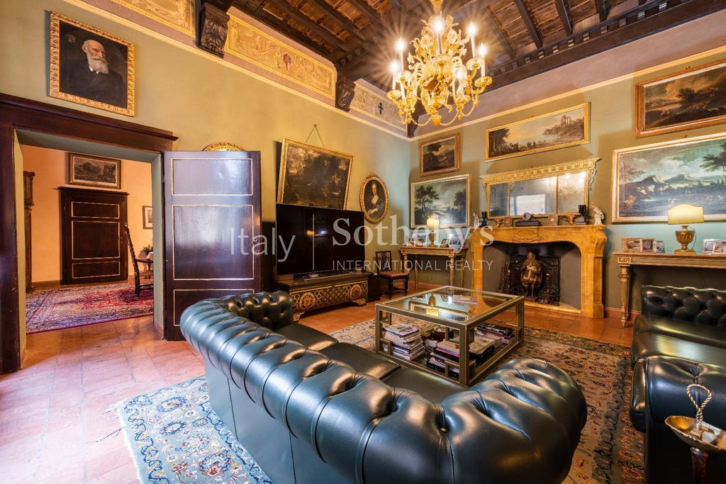 Property photo 2 of 30