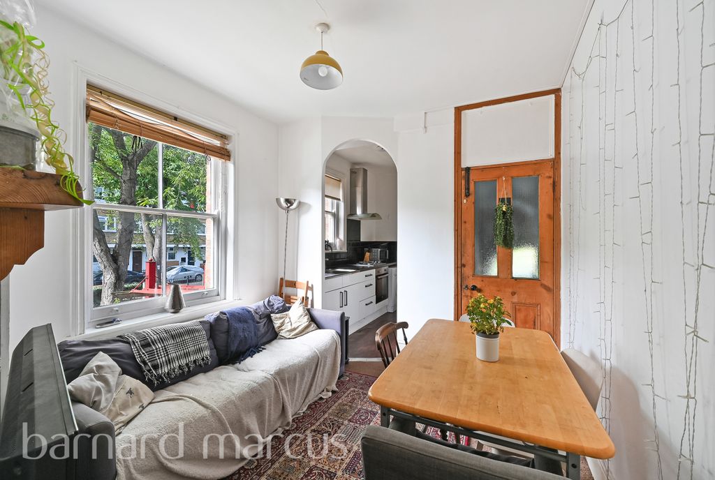 Property photo 1 of 8 Image