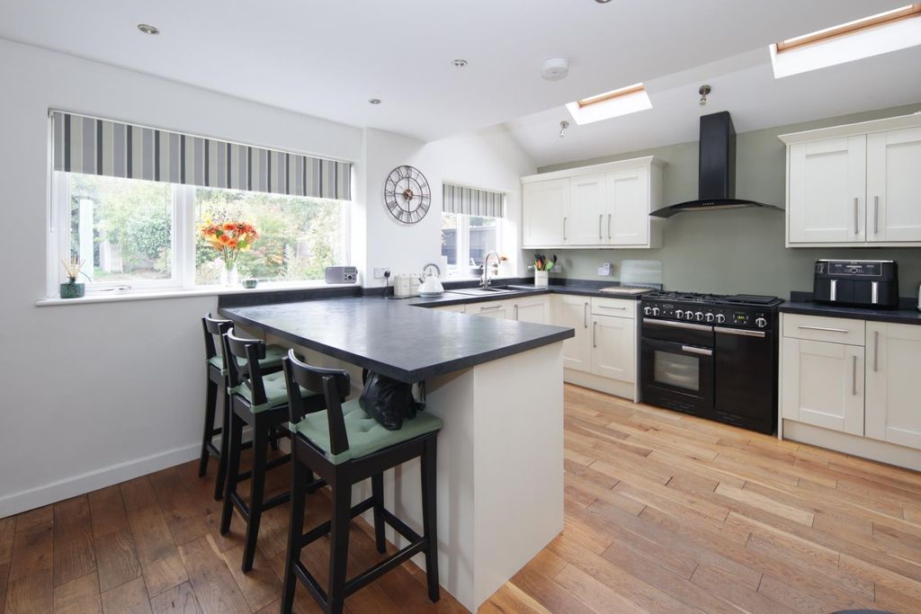 Property photo 3 of 20 83 Blandford Ave Kitchen-2.Jpg