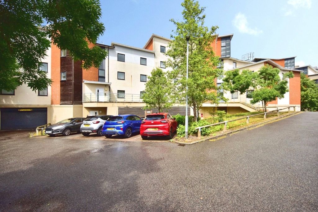 Property photo 1 of 11 Picture No. 05