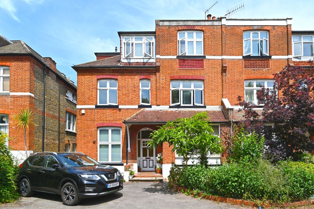 Property photo 3 of 9