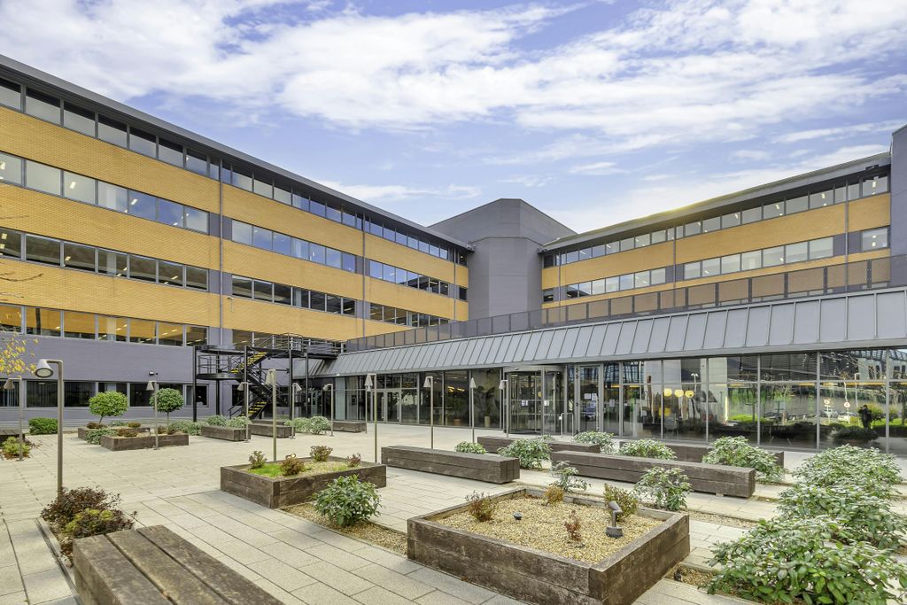 Property photo 1 of 23 Themaylandsbuilding71.Jpg
