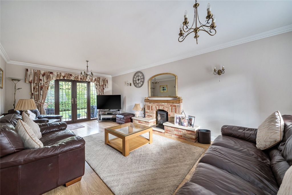 Property photo 3 of 22 Picture 3