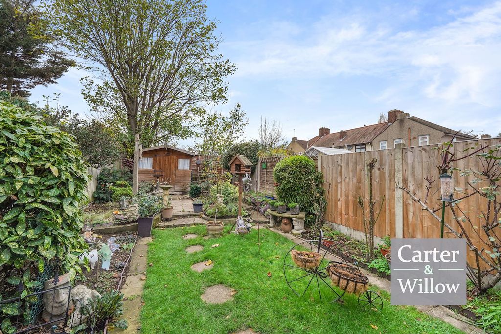 Property photo 3 of 15