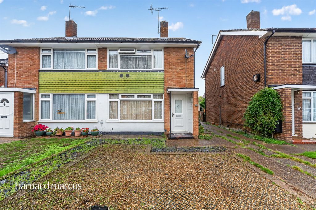Property photo 1 of 16