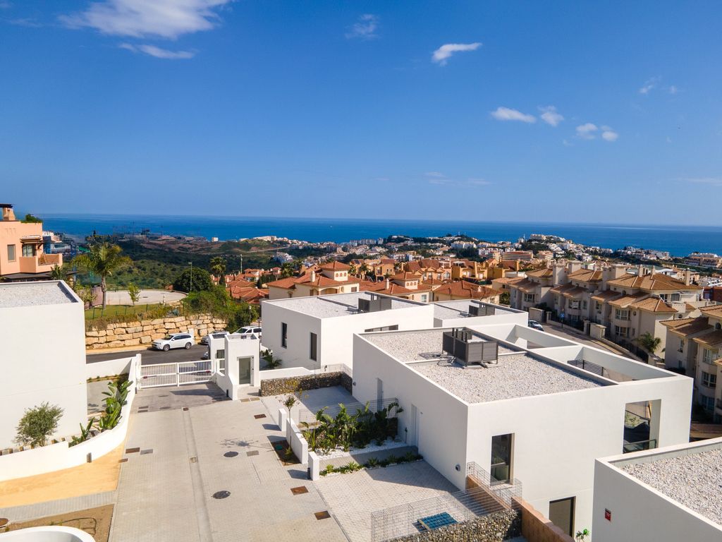 Property photo 2 of 44 Photo 1