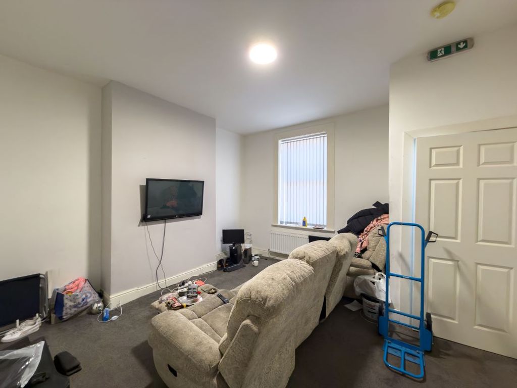 Property photo 3 of 10 Image 3