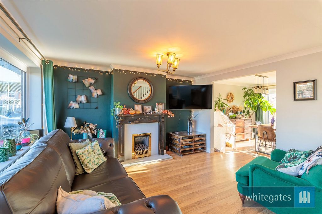 Property photo 3 of 41 Picture No. 03