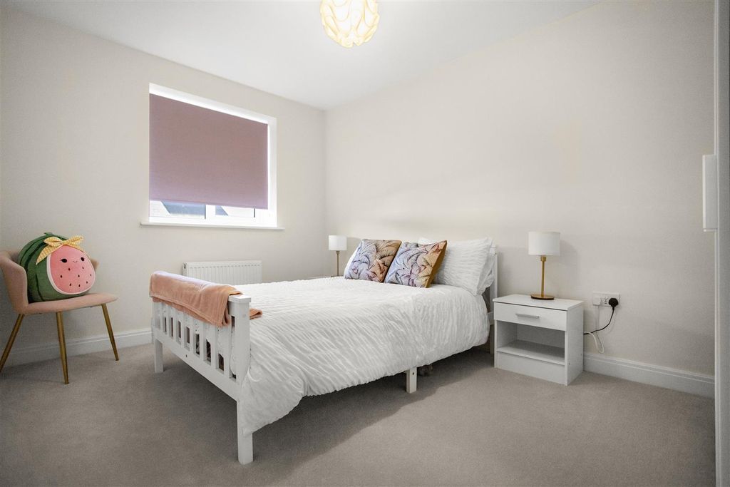 Property photo 3 of 14 Img_0153.Jpg