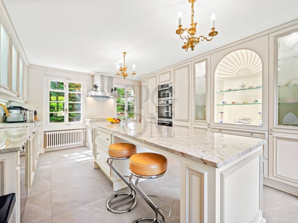 Property photo 3 of 3