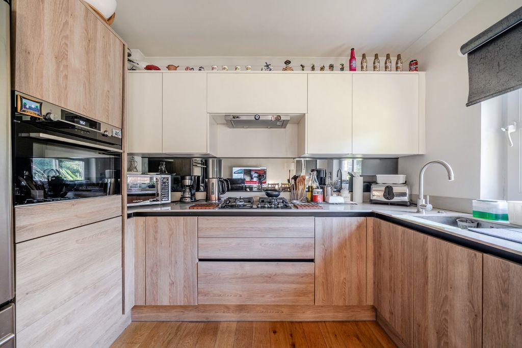 Property photo 3 of 14 Picture No. 01