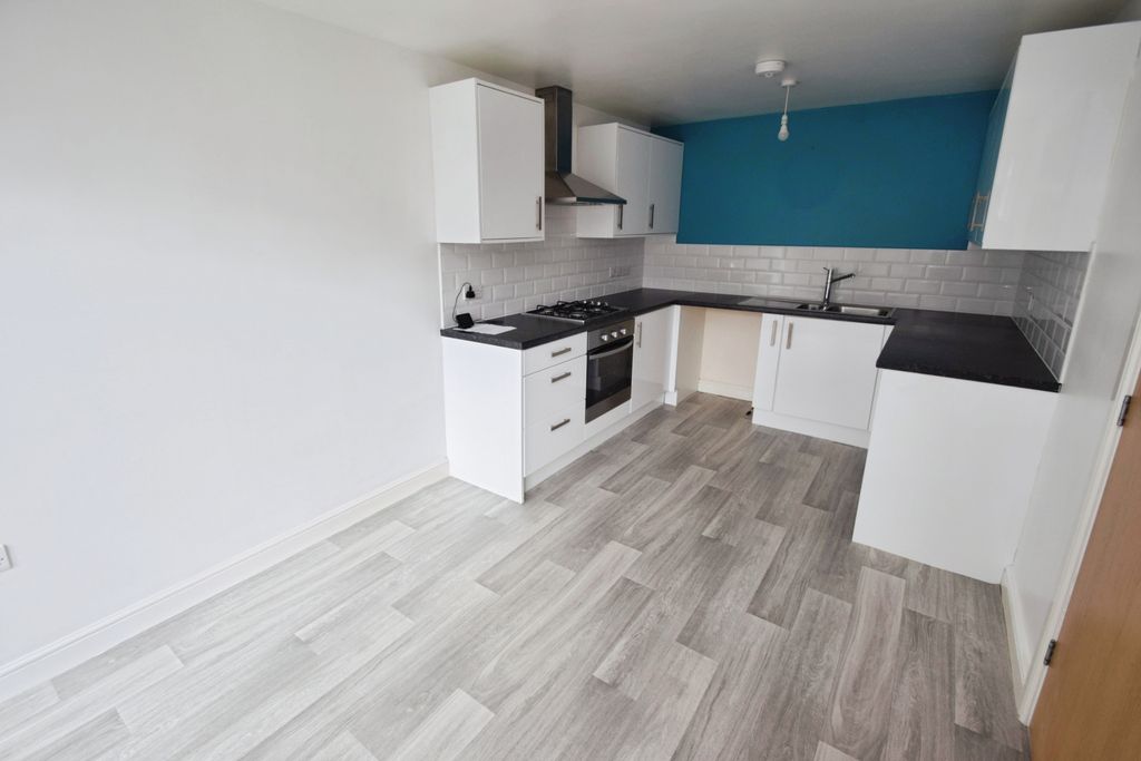 Property photo 2 of 15 A2461421-Kitchen
