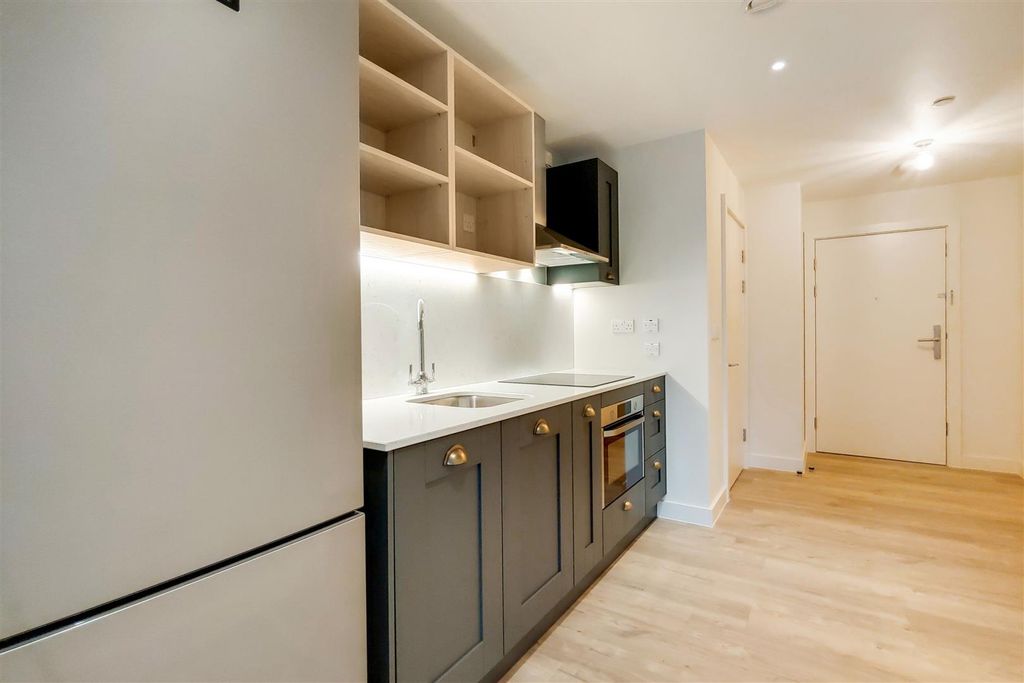 Property photo 3 of 14 2.Jpg