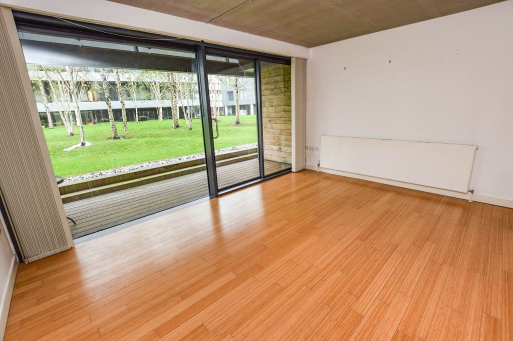 Property photo 3 of 12 Picture No. 20