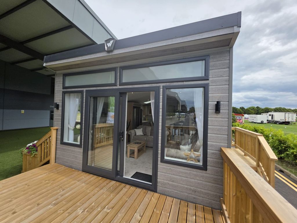 Property photo 1 of 10 Willerby Vogue 1