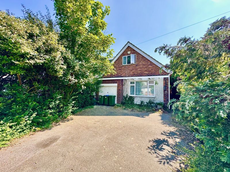 Property photo 1 of 11 Photo 8