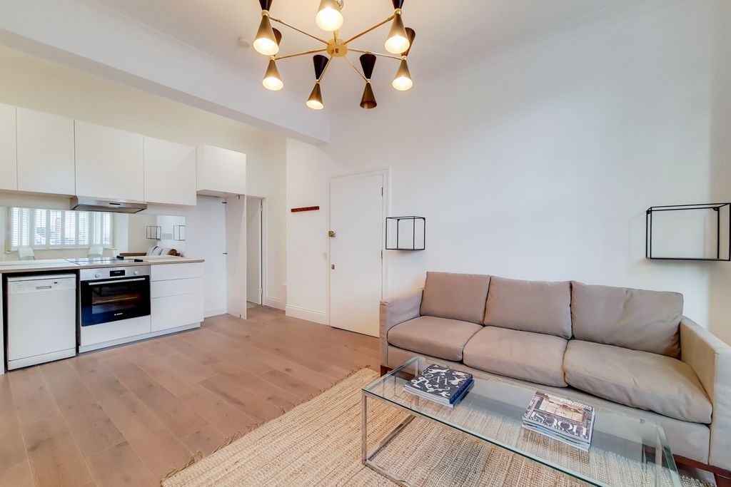 Property photo 2 of 5