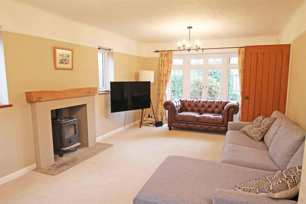 Property photo 2 of 16 Reception