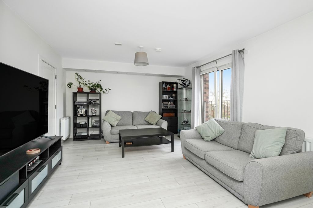 Property photo 2 of 15 Property Image 2