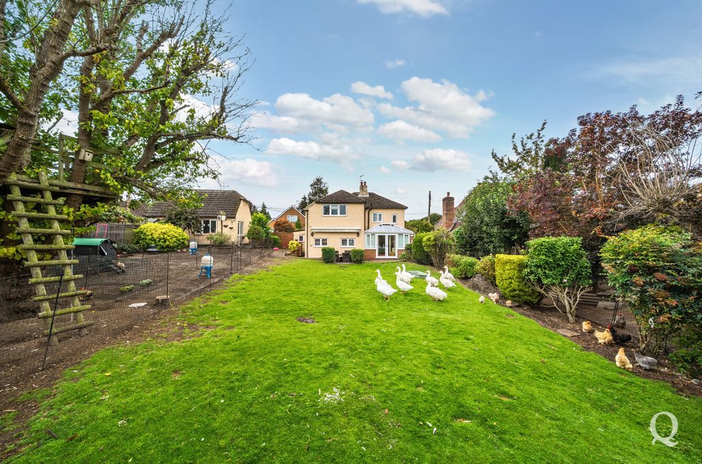 Property photo 3 of 24 51B68268-45dc-437...