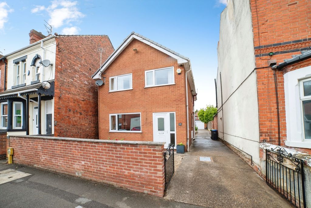 Property photo 1 of 22 Pbox-Img.Jpg