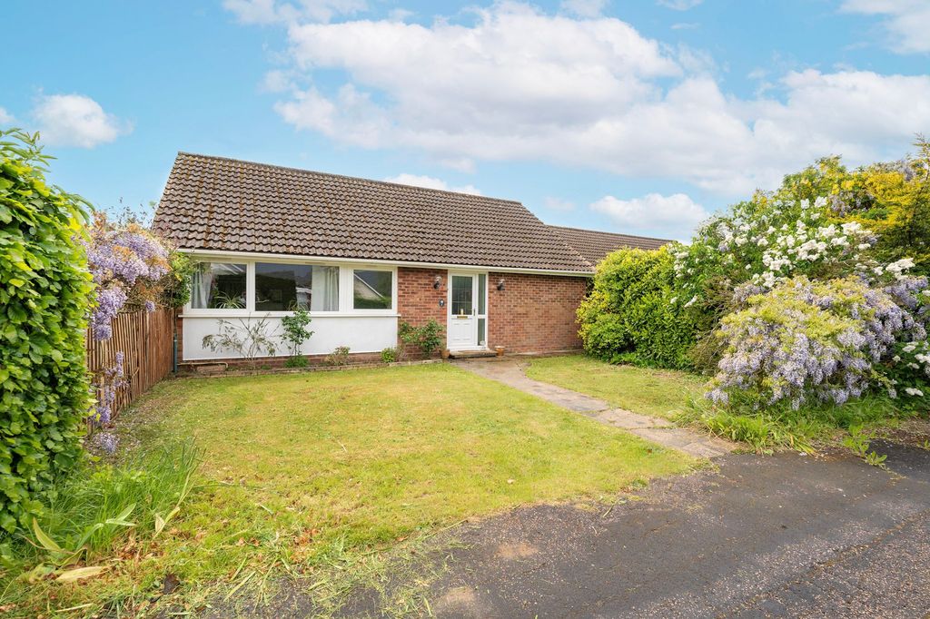 Property photo 1 of 18