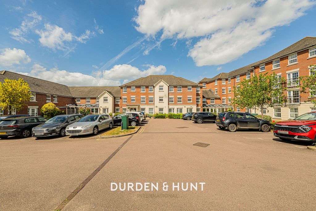 Additional image 17 of 1 bed property for saleHigh Street, Ongar CM5