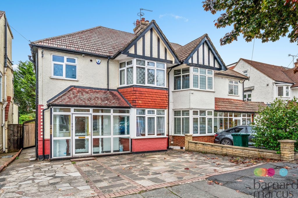 Property photo 1 of 23