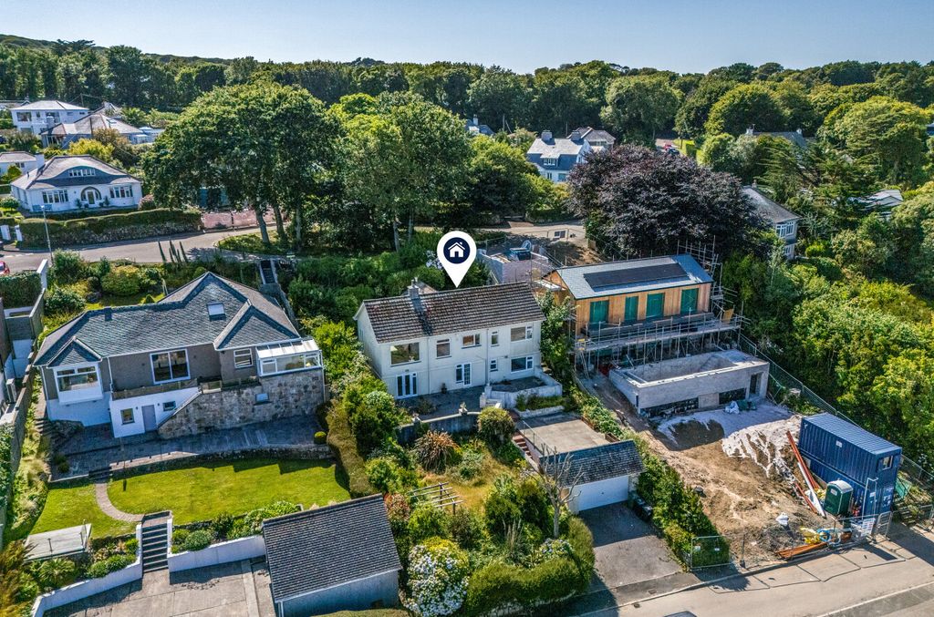 Property photo 1 of 19 1315232-12-68597F...