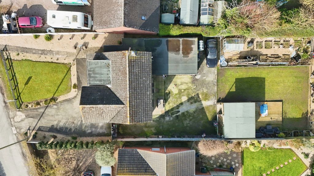 Property photo 2 of 30