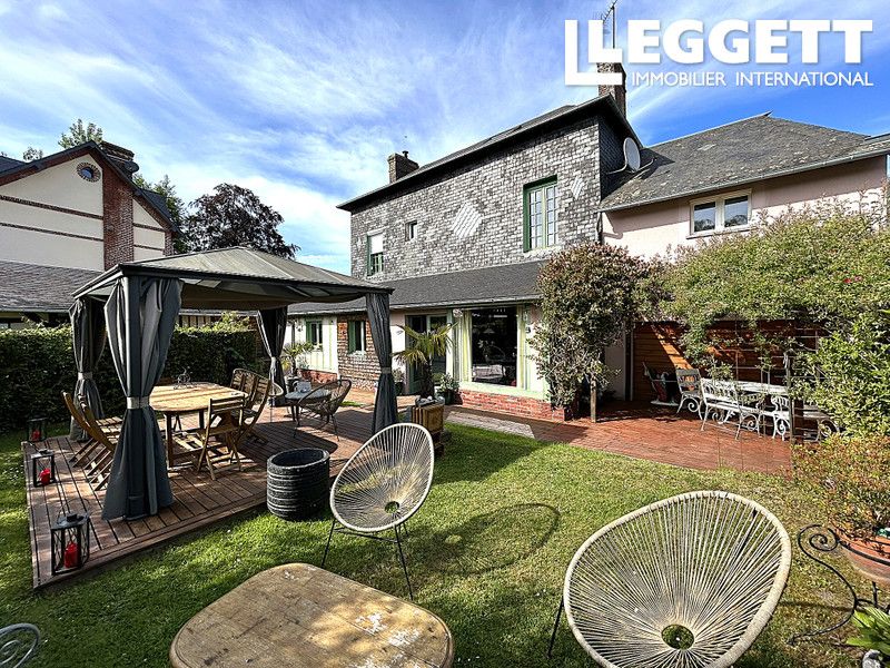 Property photo 1 of 10
