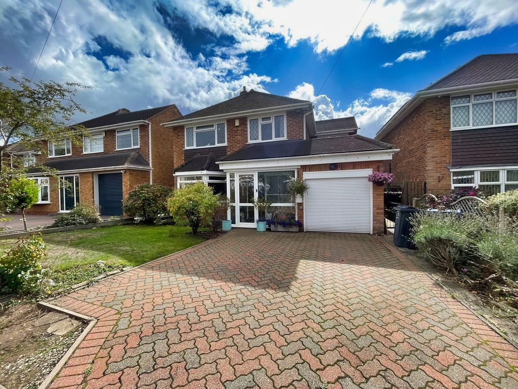 Property photo 2 of 23