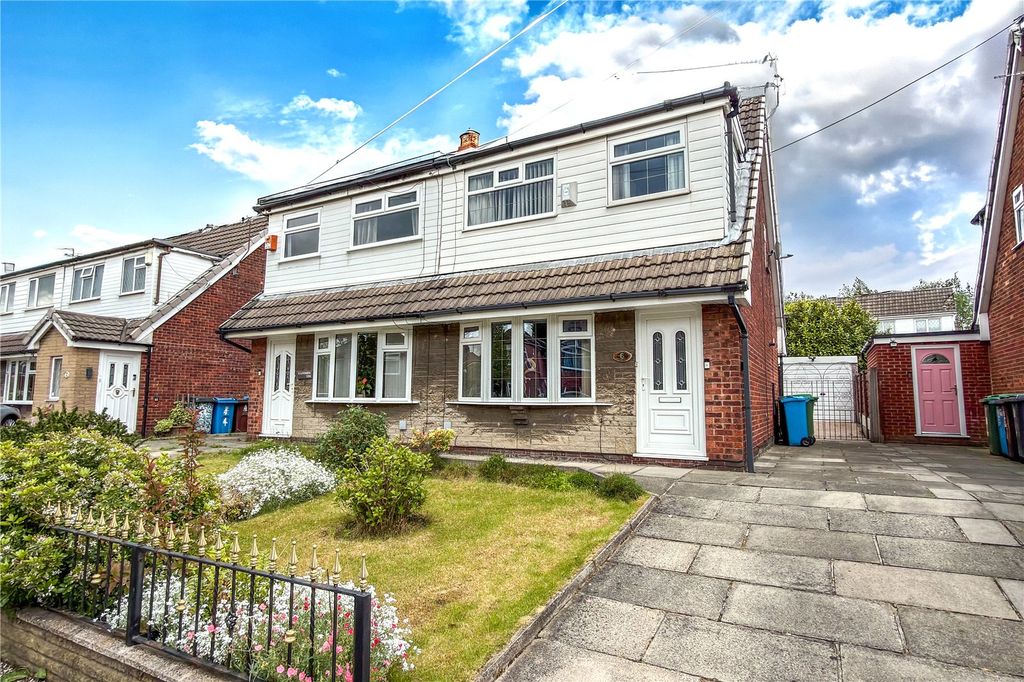 Property photo 1 of 18 External