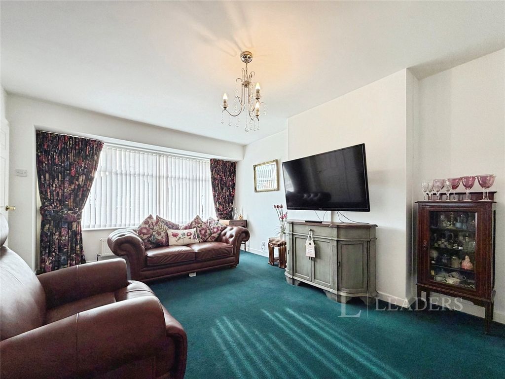 Property photo 3 of 15 Picture No. 82