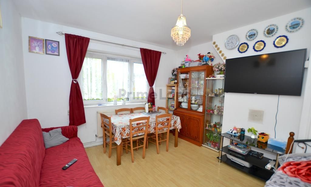 Property photo 2 of 12 Photo 2