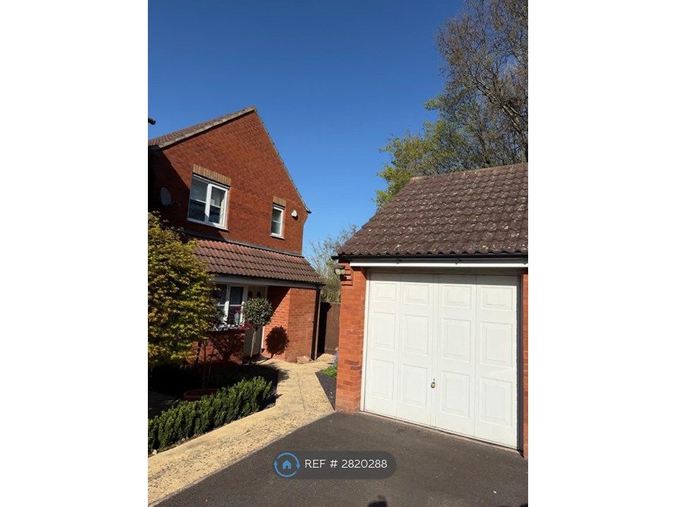 Property photo 3 of 30